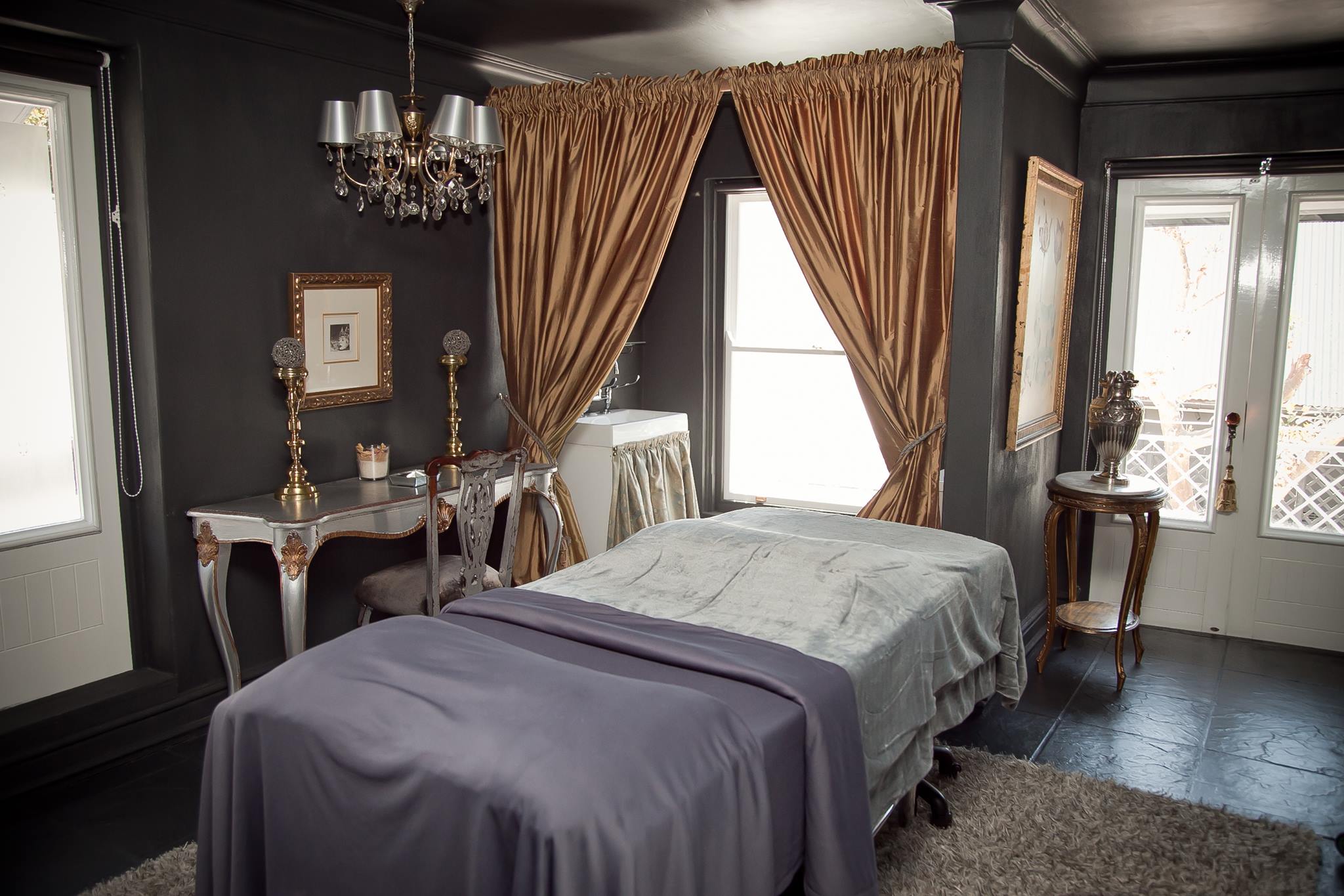 Chelsea Clinic & Spa Aesthetic Clinic in Plums ️ GoBeauty